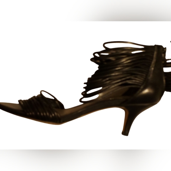 Vince Camuto - 1 1/2" Heel Sandel With Back Zipper, Upper All Leather Includin - Picture 10 of 14